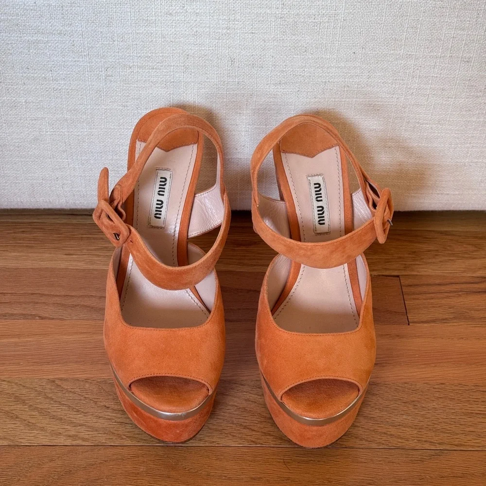 Miu Miu Platform Wedge Suede Orange Sandals‎ Size 36